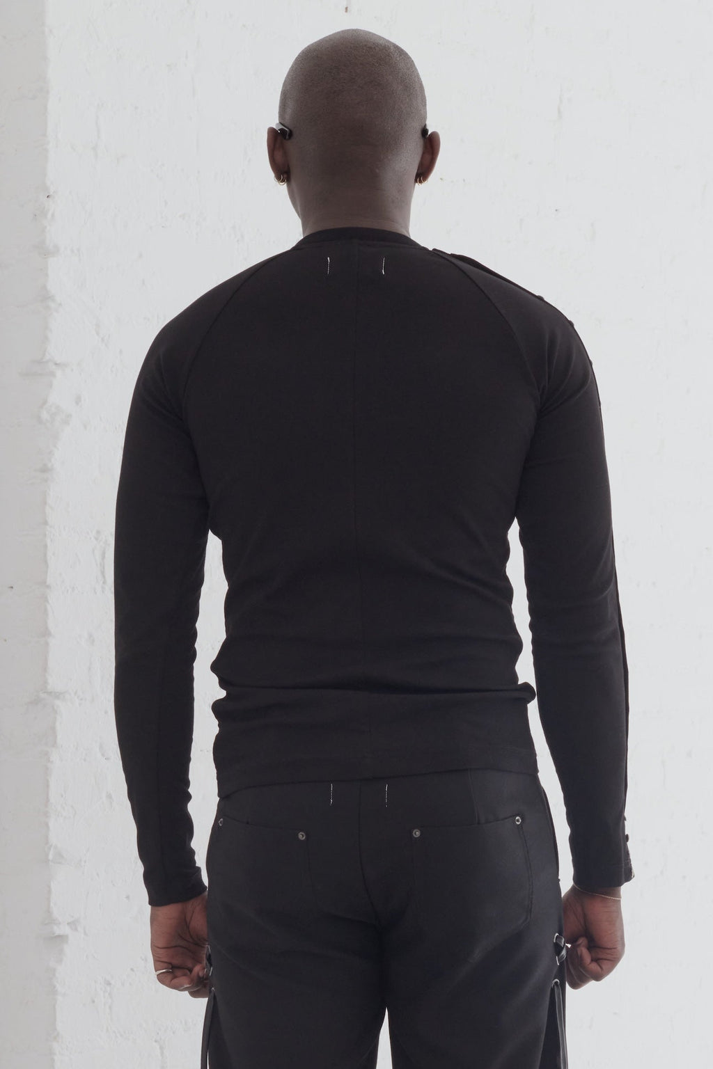 BLACK MANICA LONG SLEEVE